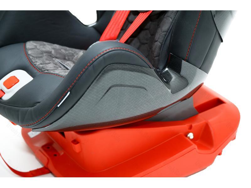 Scaun auto copii Avionaut Glider Carbon Race 9-25 kg